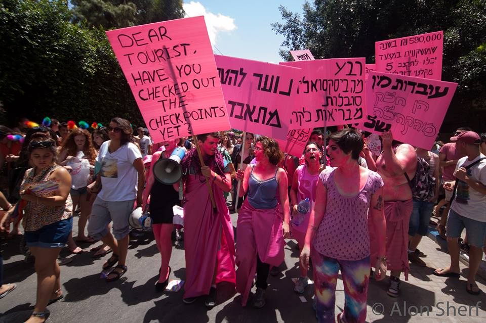Pink protest against pinkwashing Israeli apartheid Pink4